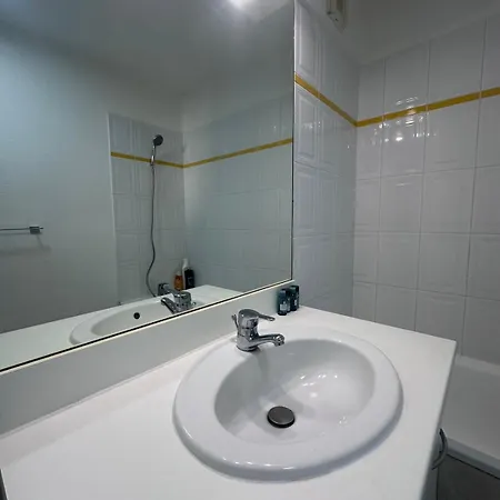 Palma Pour 2 Personnes Avec Terasse Daire *