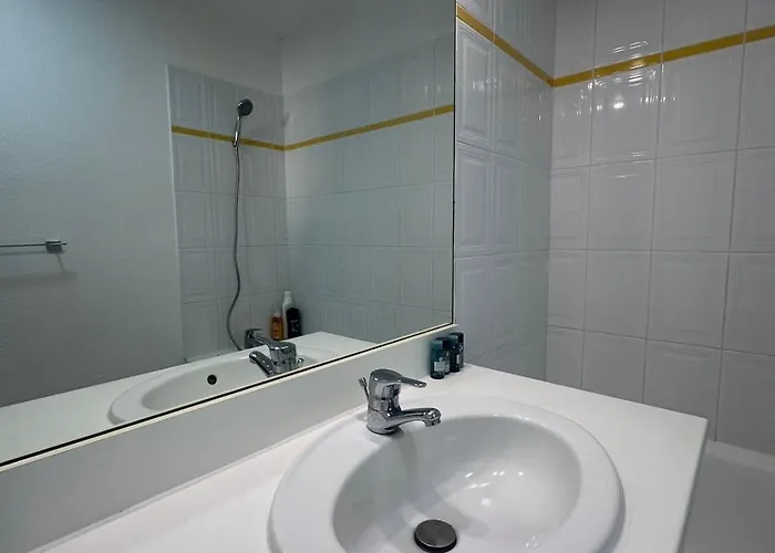 Palma Pour 2 Personnes Avec Terasse Daire *